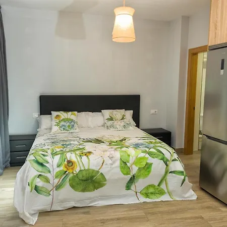 Apartamentos Onnight Malaga Exterior photo